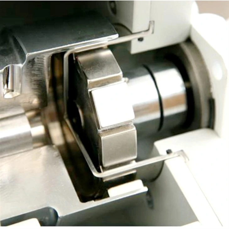 Magnetic coupling-042